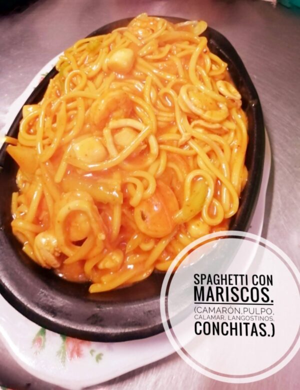 Spaghetti Con Mariscos