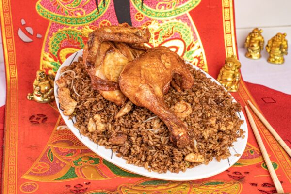 Arroz Chino A La Valenciana (1/2 Pollo)