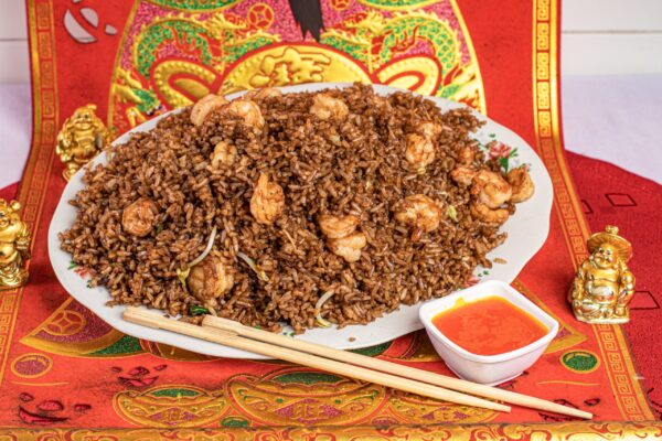 Arroz chino de la casa con langostinos